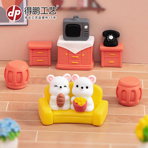 Meubles miniatures pour maison de poupée Dp, figurines d'ours blancs en résine, échelle 1:12, décorations de style dessin animé - Product Image 2