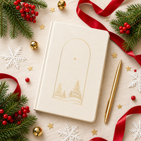 Carnet A5 personnalisé Noël Forêt de Neige Ivoire, reliure cousue, estampage à chaud or, 80 feuilles, cadeau d'entreprise, papier numérique
