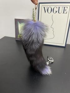 Venta al por mayor de accesorios de cola de zorro esponjoso de 40cm de alta calidad Real <span class=keywords><strong>Fox</strong></span> Pelt para prendas de mujer Auto tapicería fabricantes adultos - Product Image 6