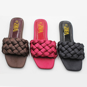 Ciabatte Bubble Cool <span class=keywords><strong>da</strong></span> Donna, <span class=keywords><strong>Scarpe</strong></span> Estive <span class=keywords><strong>da</strong></span> Spiaggia Piatte e Comode, Sandali Massaggianti Intrecciati con Punta Quadrata - Product Image 1