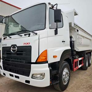 Camión Volquete HINO 6x4 Usado, 351-450hp, Euro 2, Diésel, Transmisión Manual, Volante a la Derecha, para Transporte de Arena y Piedra - Product Image 1