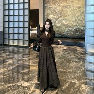 Women's Two Piece Set Dark Brown Long Sleeve Top Polka Dot Skirt Splicing Design Daily Dating Outdoor Wear - Product Image 2