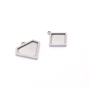 Bandeja colgante cuadrada de acero inoxidable personalizada con forma de corazón para accesorios de joyería DIY - Product Image 5