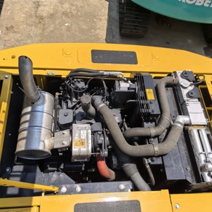 Excavadora de cadenas Komatsu PC160 usada, excavadora hidráulica de 16 toneladas, pocas horas de uso, equipo de construcción original de Japón en venta - Product Image 2
