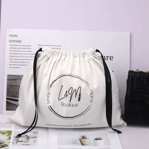 ถุงผ้าฝ้ายรูดเชือกสำหรับใส่เสื้อผ้า กระเป๋าช้อปปิ้ง พิมพ์โลโก้ตามสั่ง ถุงผ้าฝ้ายมัสลินรีไซเคิล - Product Image 1