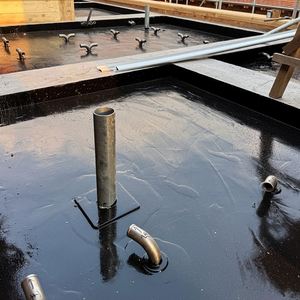 Recubrimiento Impermeabilizante de Poliuretano Monocomponente OEM ODM, Líquido con 5 Años de Garantía para Impermeabilización de Piscinas y Baños - Product Image 1