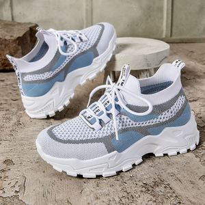 Chaussures décontractées pour femmes à lacets, respirantes, chaussures de marche tissées pour l'extérieur, chaussures confortables en maille avec semelle intérieure en PVC - Product Image 5
