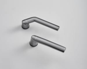 Portes et fenêtres à battant en alliage d'aluminium Highwell ouverture vers l'intérieur inclinable <span class=keywords><strong>pour</strong></span> cuisine centre commercial entrée salle <span class=keywords><strong>de</strong></span> bain ou terrasse utilisation - Product Image 4