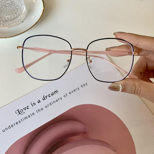 Monturas de Gafas Metálicas Rectangulares T1-7343, Anti Luz Azul, Montura Completa Unisex, Lentes AC Anti UV, Diseño Irregular - Product Image 3