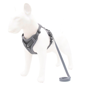 Arnés reflectante de nailon para perros al por mayor, sin tirones, ajustable, para perros medianos y grandes, tipo chaleco, para seguridad vehicular, para pasear y correr. - Product Image 2