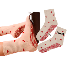 Chaussettes mi-mollet antidérapantes en coton mélangé pour femme, fabriquées à Taïwan, écologiques, pour le quotidien et le fitness en automne - Product Image 1
