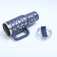 M34 40 oz Offre Spéciale Café Bière Tasse Double Paroi 304 Acier Inoxydable 40 oz Voyage Tasse Léopard Tumbler Avec Poignée