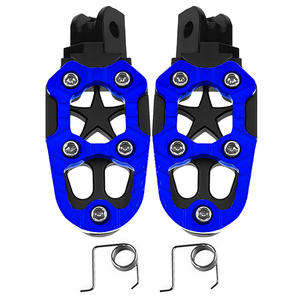 Reposapiés de motocicleta de servicio pesado para clavijas de pie <span class=keywords><strong>Harley</strong></span> Diseño de aventura de aluminio CNC para uso todoterreno - Product Image 1