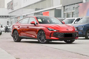 Mg 7 nouveau véhicule berline à essence 1.5t 2.0t Trophy + 261ps 5 portes 5 places hayon 230 km/h voiture Mg7 à grande vitesse - Product Image 2