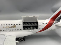 Modèle d'avion A380 en résine transparente de 47cm avec fenêtre ouverte et lumières LED