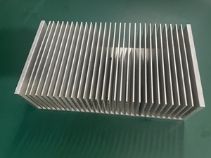 Dissipatore di calore ad alta densità in alluminio estruso ad alta potenza radiatore in alluminio radiatore raffreddato ad aria - Product Image 2