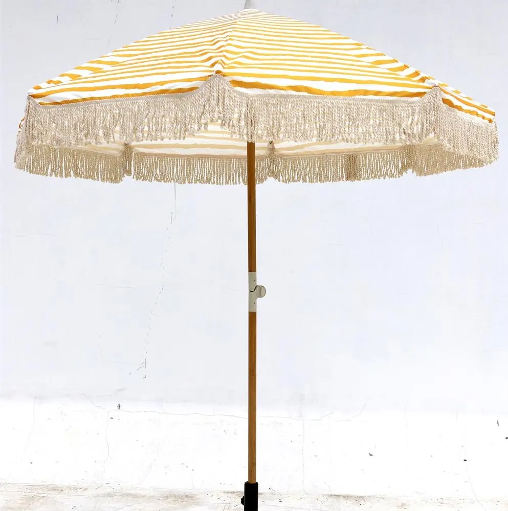 Costilla de fibra de vidrio vintage de lujo para exteriores y sombrilla de playa importada paraguas con borlas impermeable