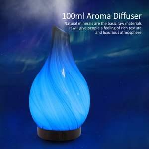 Diffuseur d'arômes YXBL 100 ml, humidificateur alimenté par USB avec base en bois clair pour utilisation en véhicule - Product Image 4