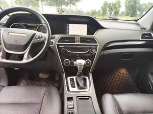 Leopaard 2017 CS10 2.0T SUV de Lujo con Transmisión Automática, Auto Usado - Product Image 6