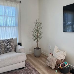 7ft nhân tạo Cây Ô Liu trong nhà có thể tháo rời nhựa thân cây lớn Faux Cây Ô Liu với chậu cho nhà văn phòng hiện đại sàn nhà trang trí nội thất - Product Image 6