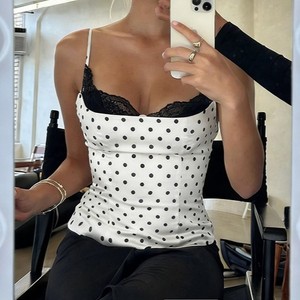 Top Camisero con Encaje <span class=keywords><strong>de</strong></span> Puntos y Tirantes Finos <span class=keywords><strong>para</strong></span> Mujer, Corte Ajustado, Cuello en V, Sexy, Estilo Y2K, <span class=keywords><strong>para</strong></span> Salir <span class=keywords><strong>de</strong></span> Noche, Camisa sin Mangas <span class=keywords><strong>de</strong></span> Verano 2026 - Product Image 1