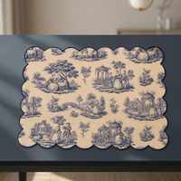 Set de table en lin de qualité supérieure à bords festonnés avec imprimé bleu Toile de Jouy |   Set de table décoratif vintage européen