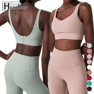 Bralette Deportivo Ligero para Mujer, para Gimnasio y Yoga, Top Deportivo con Logotipo Frontal, Estilo Simple - Product Image 1