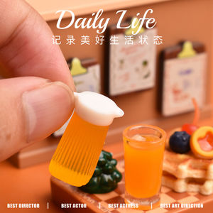 Mini Jarra para Jugo y Taza para Leche, Adorno de Resina para Manualidades, Decoración de Cocina en Miniatura - Product Image 2