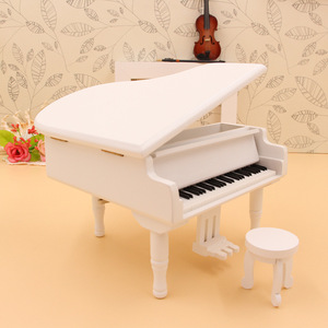 Mini boîte à <span class=keywords><strong>musique</strong></span> en bois et plastique, modèle de <span class=keywords><strong>piano</strong></span> à queue, thème <span class=keywords><strong>Château</strong></span> dans le Ciel, cadeau d'anniversaire de Chine - Product Image 4