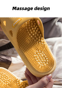 Sandales d'été en PVC imperméables, respirantes et antidérapantes pour femmes, idéales pour la maison, la douche, la réflexologie et le soin des pieds. - Product Image 3