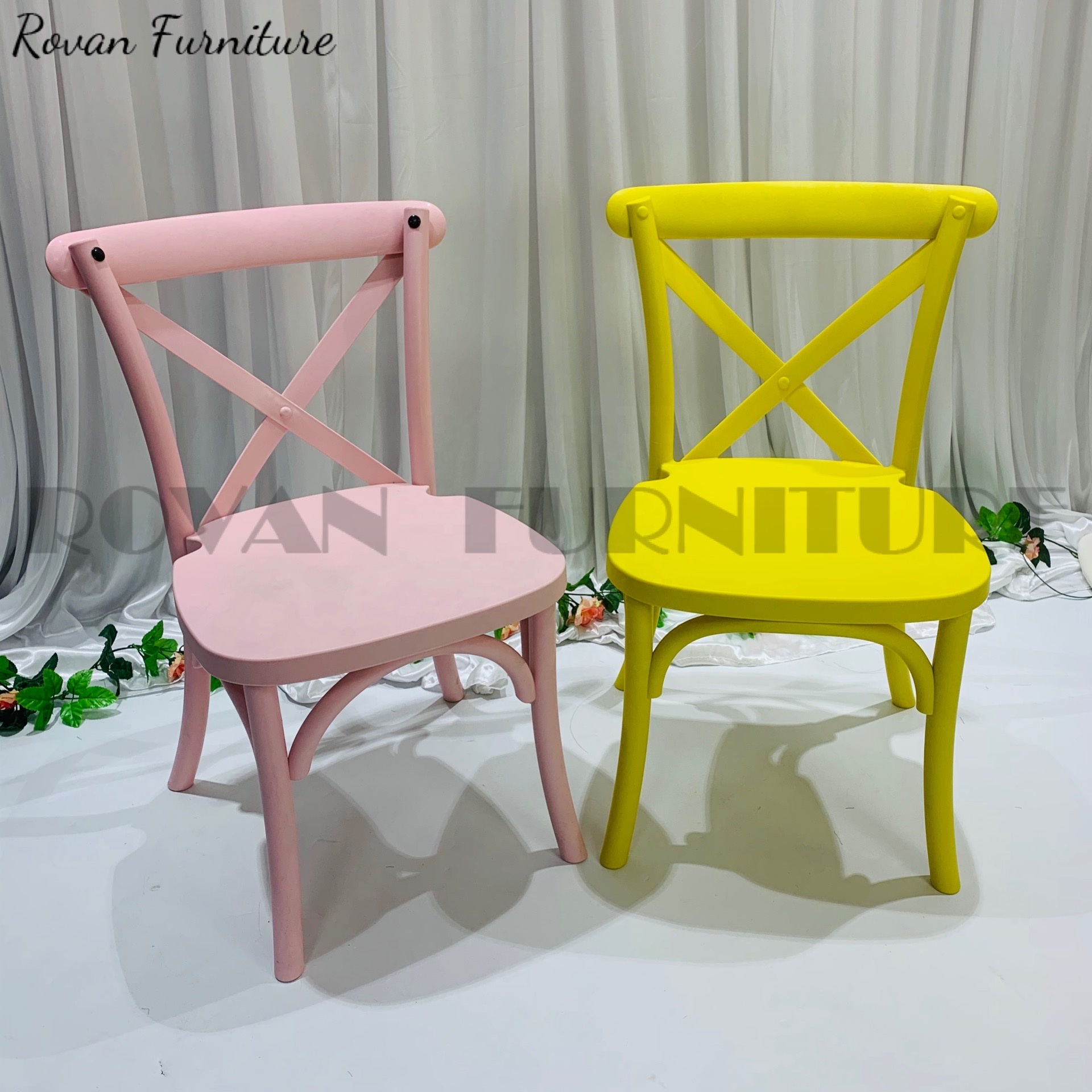 Детское кресло с перекрестной спинкой, желтый моноблок из полипропилена, детское праздничное кресло с спинкой для свадебного торжества