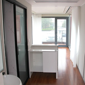 Villa moderne abrite une maison en conteneur préfabriquée Maisons mobiles avec remorque Capsule Office Pod for Resort - Product Image 2