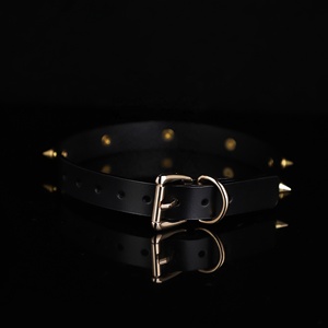 Girocollo gotico regolabile in pelle con rivetto Punk - Product Image 3