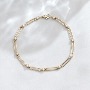 MSB-662 Messi Jewelry สร้อยข้อมือแบบปรับแต่งได้ ทองคำ 14k ลายโซ่แบบ Paperclip ประดับเพชรทรงกลมแบบ Prong‑Set - Product Image 1