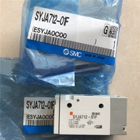Una nueva válvula de control de gas SYJA712-01F en bolsa. Envío gratuito.