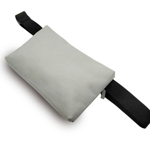 Sac de taille en tissu Oxford gris clair avec fermeture à glissière pour les voyages et les affaires - Product Image 2