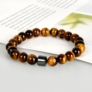 สร้อยข้อมือลูกปัดหินลาวา8มม. ทำจากหินธรรมชาติ - Product Image 4