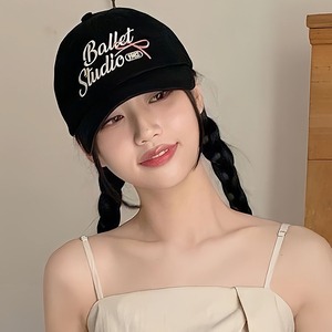 Gorra de béisbol Ballet Studio para mujer, color negro, con visera suave, para primavera y verano, informal, tipo pico de pato - Product Image 1