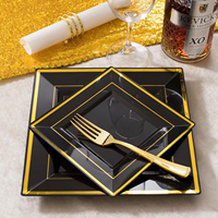 Ensemble de 25 assiettes en plastique jetables élégantes noires carrées avec bord doré sans BPA - 25 assiettes à dîner, 25 assiettes à dessert