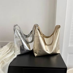 Wholesale Summer Lacquer Popular Bag Female New Trend Fashion Crossbody Tote Bag Sling Wholesale Lady <b>Handbags</b> for Women - Product Image 1
