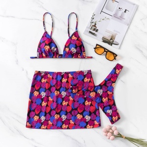 Bikini Sexy de 3 Piezas para Mujer, con un Hombro Descubierto, Push-Up, de Secado Rápido, Spandex/Poliéster, con Tanga y Cubrebañador - Product Image 4