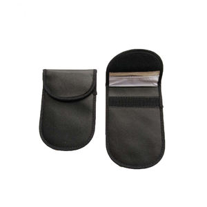 2025 meilleure vente RFID <span class=keywords><strong>voiture</strong></span> clé bloqueur étui étiquettes et étiquettes d'actifs conception de cage de Faraday et blocage du signal <span class=keywords><strong>antivol</strong></span> - Product Image 6