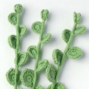 Nouvel arrivage de branches de feuilles d'eucalyptus au crochet à 7 têtes vertes créatives vente en gros de plantes tricotées en laine ornement quotidien pour cadeaux - Product Image 2