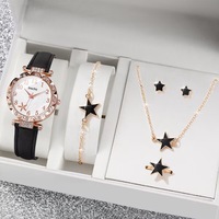Montre pour femme avec strass en forme de cœur, coffret cadeau comprenant un cache-montre