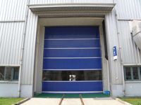Porte à enroulement rapide en PVC protégée contre les rayons infrarouges, design tropical, résistante aux intempéries, pour application en sous-sol