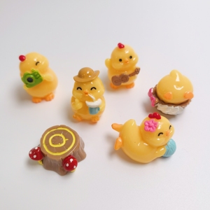 100 Piezas <span class=keywords><strong>de</strong></span> Patitos Amarillos en Miniatura 3D, Adornos <span class=keywords><strong>de</strong></span> Resina para Casa <span class=keywords><strong>de</strong></span> Muñecas, Manualidades DIY para Decoración del Hogar - Product Image 1