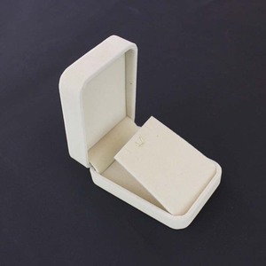 Boîte de rangement rectangulaire en flanelle pour bijoux, bracelet, bague, pendentif, emballage cadeau - Product Image 4
