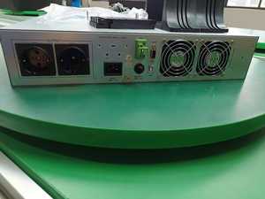 고주파 랙 마운트/타워 변환형 온라인 UPS 전원공급장치 1kVA, 2U, 98.5% 에코, 1.0 PF, 회전형 LCD, 광범위 입력 전압 - Product Image 6