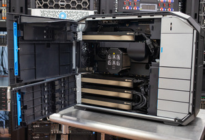 Pour station de travail tour Z8G5, PC barebone avec 1 processeur GOLD 6430 et 4 x 32 Go de RAM, en stock - Product Image 2