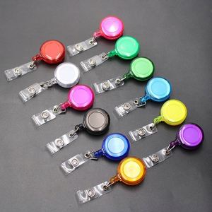 Porte-badge rétractable transparent à clip dorsal – Durable, personnalisable avec logo, à libération rapide pour événements, bureaux et cadeaux - Product Image 1